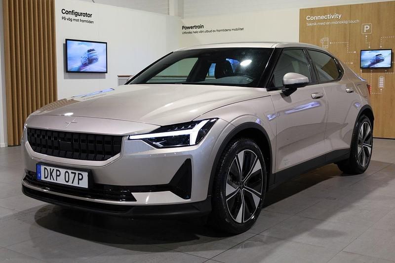 Ljusgrå (grå) Begagnad 2022 Polestar 2 Long Range Single Motor Halvkombi | 359 900 kr (Marknadspris) - Bild 1/4
