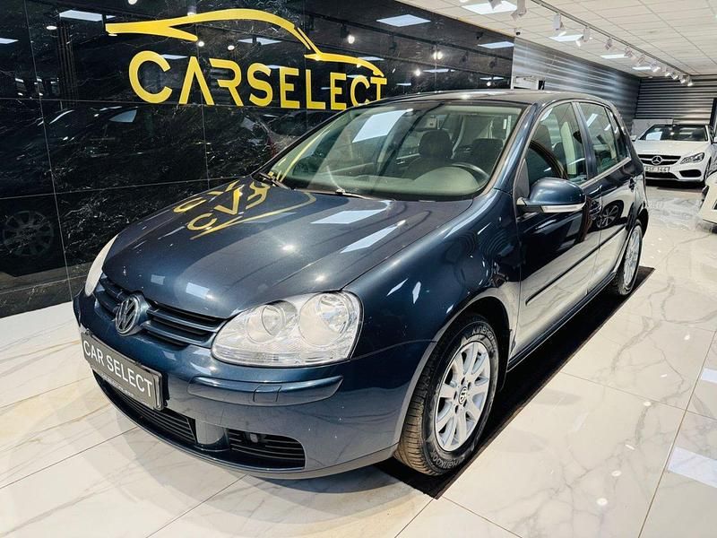 Mörkblå (blå) Begagnad 2008 VW Golf Trendline Halvkombi | 29 800 kr (Marknadspris) - Bild 1/4