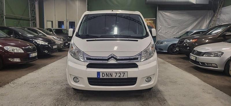 Begagnad Citroën Jumpy 128 HK (94 kW) 2016 Vit Minibuss
