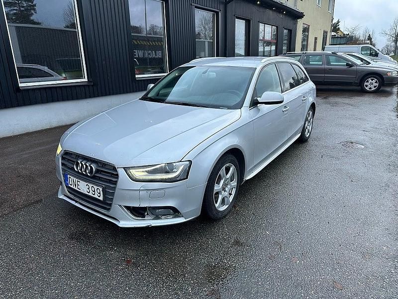 Begagnad Audi A4 177 HK (130 kW) 2013 Silver Kombi
