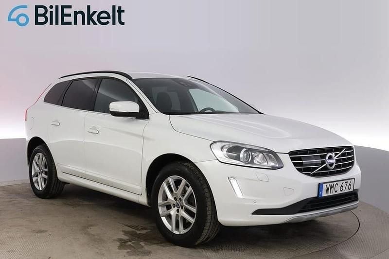 Begagnad Volvo XC60 Momentum 190 HK (139 kW) 2017 Vit SUV