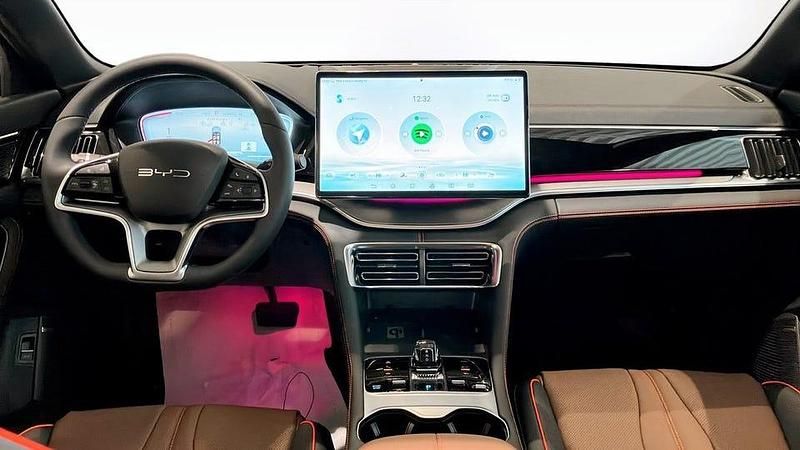 Ny BYD Seal U Comfort 98 HK (72 kW) 2025 Vit SUV