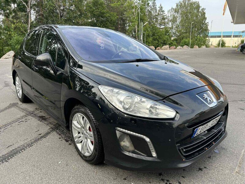 Svart Begagnad 2011 Peugeot 308 Halvkombi | 20 000 kr (Marknadspris) - Bild 1/4