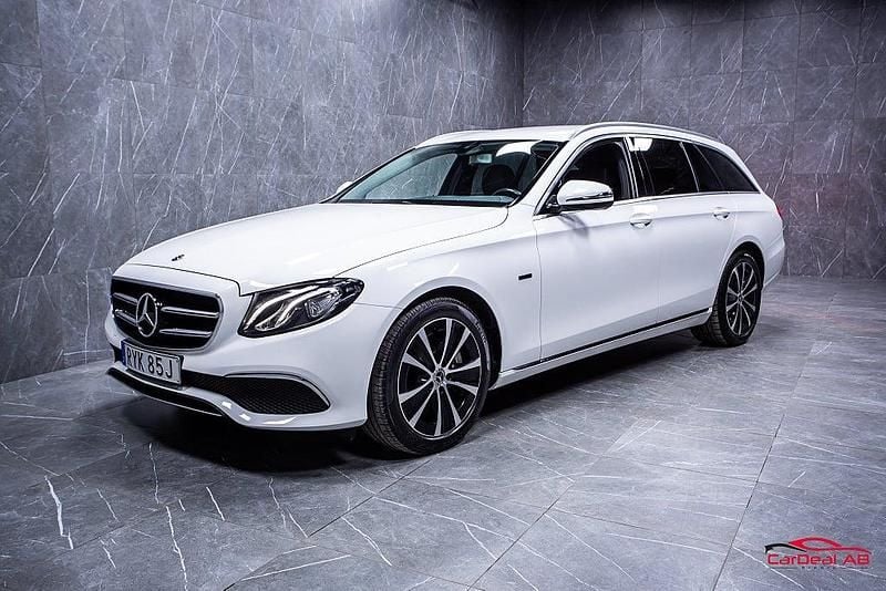 Begagnad Mercedes E300 Avantgarde 194 HK (142 kW) 2019 Vit Kombi