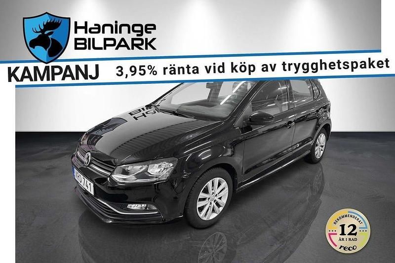 Svart Begagnad 2015 VW Polo Halvkombi | 99 995 kr (Marknadspris) - Bild 1/2