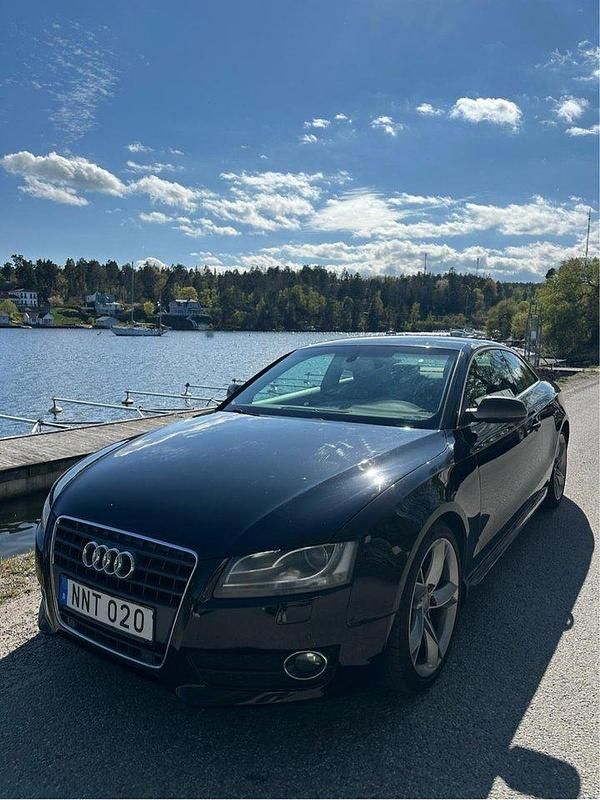 Svart Begagnad 2011 Audi A5 Sportkupé | 74 999 kr - Bild 1/4