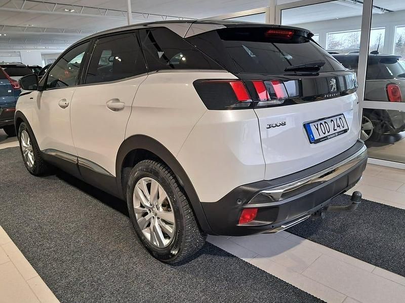 Begagnad Peugeot 3008 GT-line 120 HK (88 kW) 2017 Pearl white met SUV