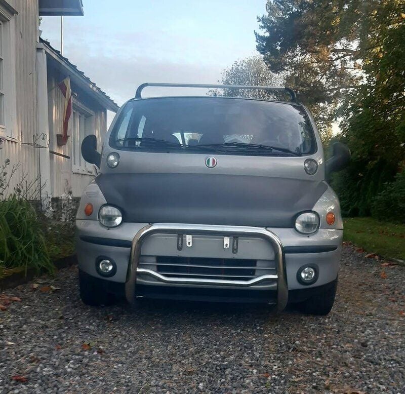 Silver Begagnad 2001 Fiat Multipla Minibuss | 45 000 kr - Bild 1/4