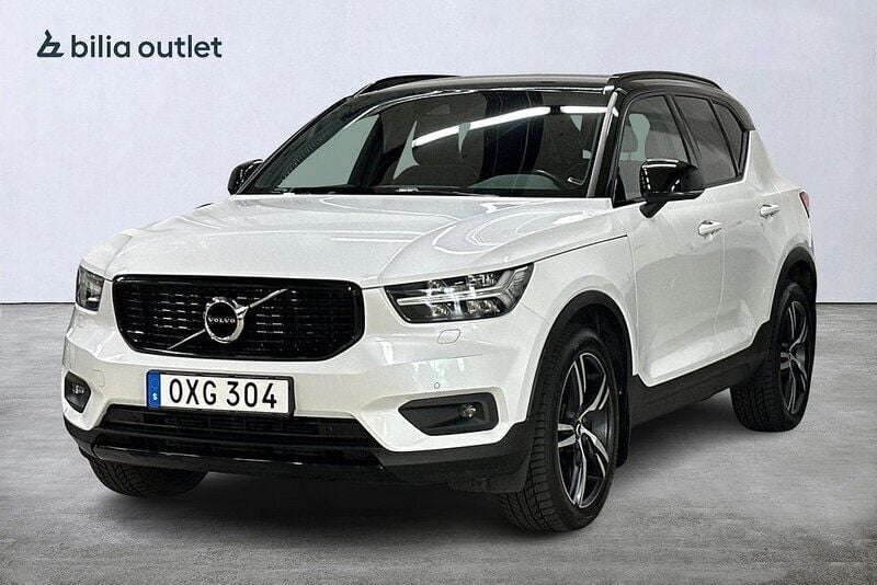 Vit Begagnad 2018 Volvo XC40 R-Design SUV | 289 900 kr (Marknadspris) - Bild 1/3
