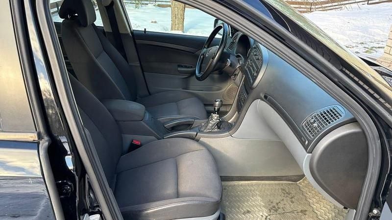 Begagnad Saab 9-3 175 HK (128 kW) 2005