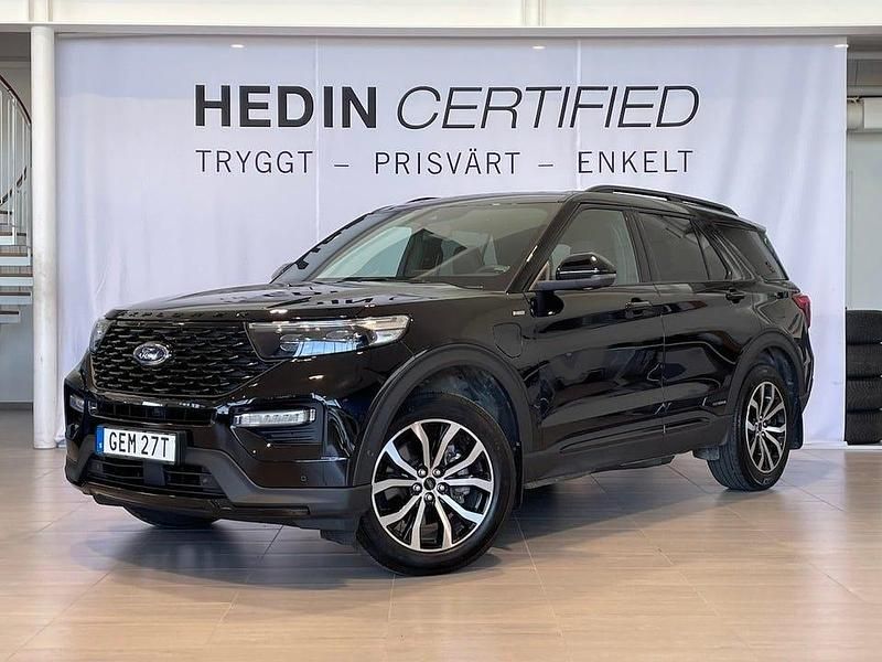 Svart Begagnad 2022 Ford Explorer SUV | 559 000 kr (Marknadspris) - Bild 1/4