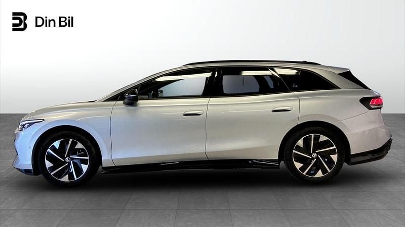 Begagnad VW ID.7 Pro 210 kW (286 HK) 2024 Silver Kombi