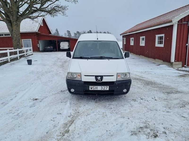 Begagnad Peugeot Expert 94 HK (69 kW) 2004 Van