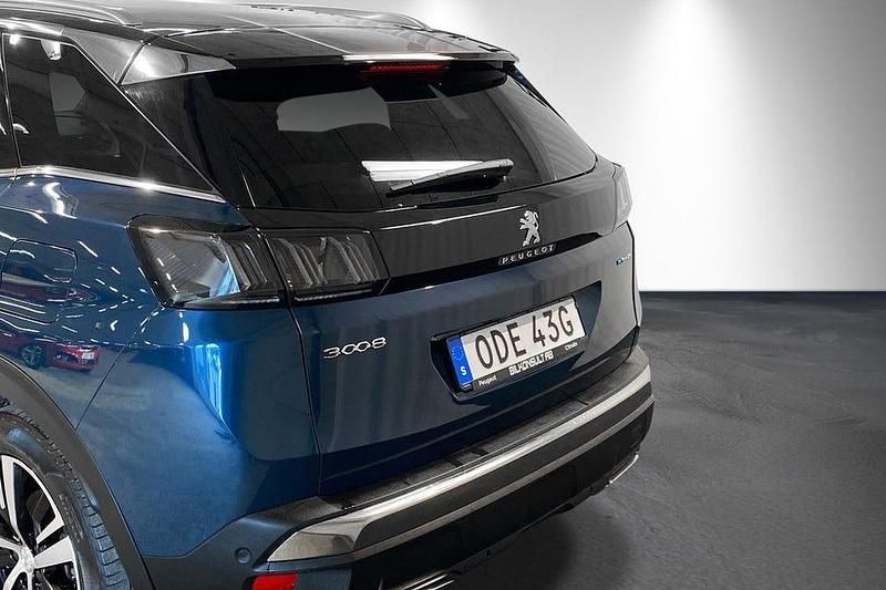 Begagnad Peugeot 3008 GT 301 HK (221 kW) 2022 Blå celebes SUV