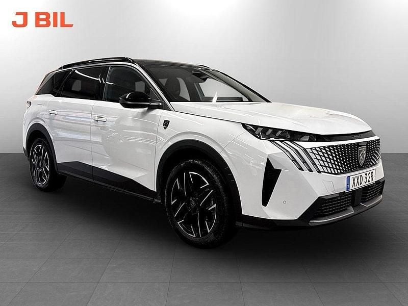 Vit Begagnad 2025 Peugeot 5008 GT SUV | 397 900 kr (Bra pris) - Bild 1/4