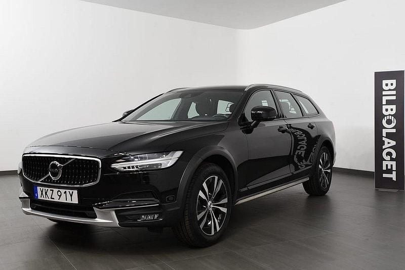 Svart Begagnad 2019 Volvo V90 CC SE Kombi | 375 800 kr (Lite dyr) - Bild 1/4
