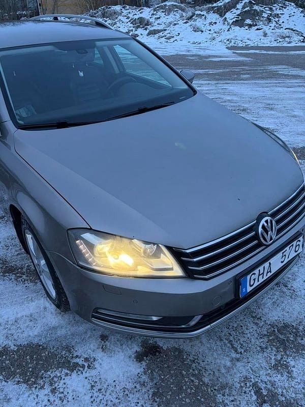 Begagnad VW Passat 150 HK (110 kW) 2012 Kombi