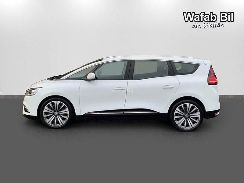 Begagnad Renault Grand Scénic 132 HK (97 kW) 2017 Vit Minibuss