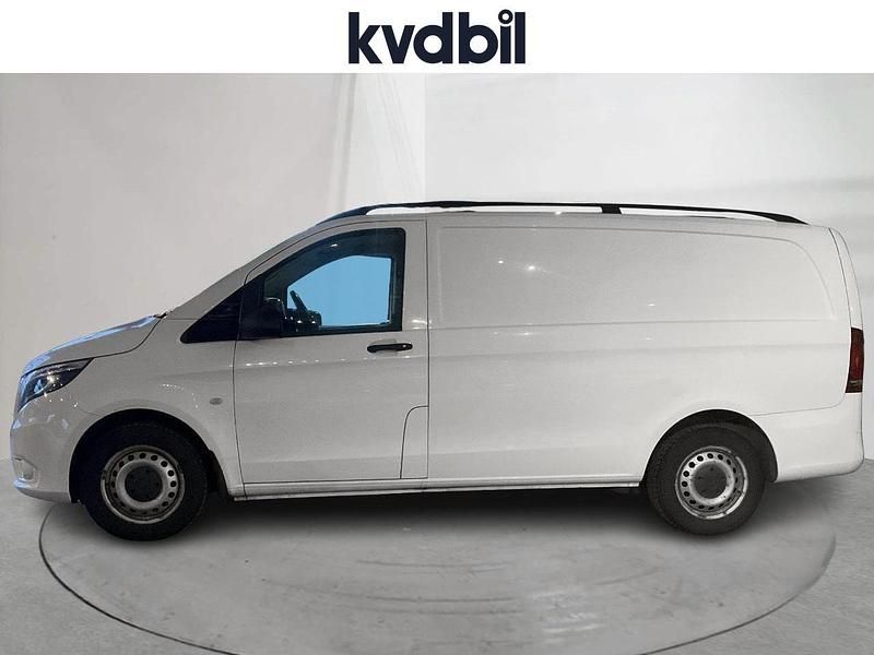 Begagnad Mercedes Vito 2021 Vit Van