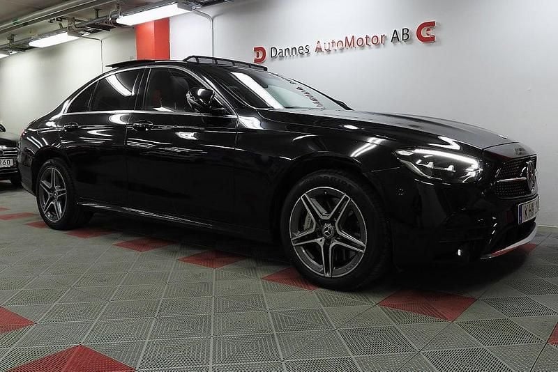 Begagnad Mercedes E300 AMG 306 HK (225 kW) 2022 Svart Sedan