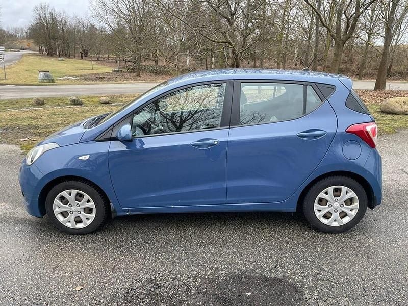 Begagnad Hyundai i10 67 HK (49 kW) 2015 Halvkombi