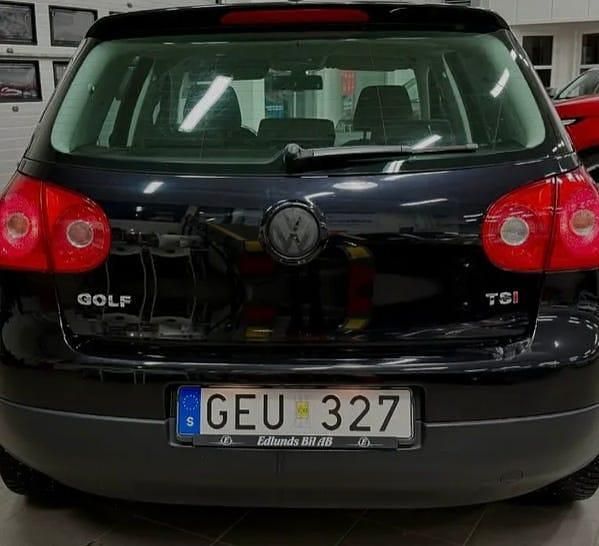 Begagnad 2009 VW Golf VI Halvkombi | 47 000 kr (Marknadspris) - Bild 1/4
