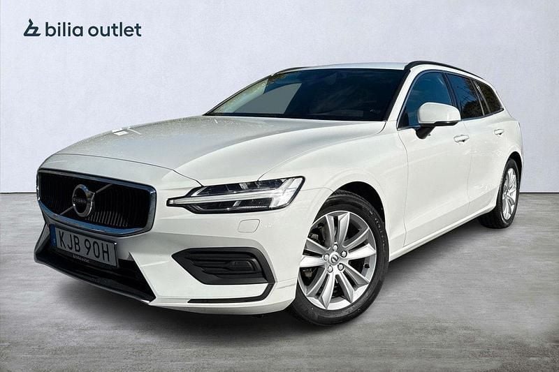 Vit Begagnad 2021 Volvo V60 Momentum Kombi | 274 900 kr (Marknadspris) - Bild 1/3