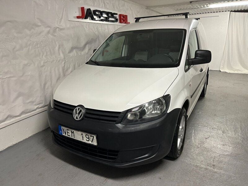Vit Begagnad 2013 VW Caddy Minibuss | 59 900 kr (Bra pris) - Bild 1/4