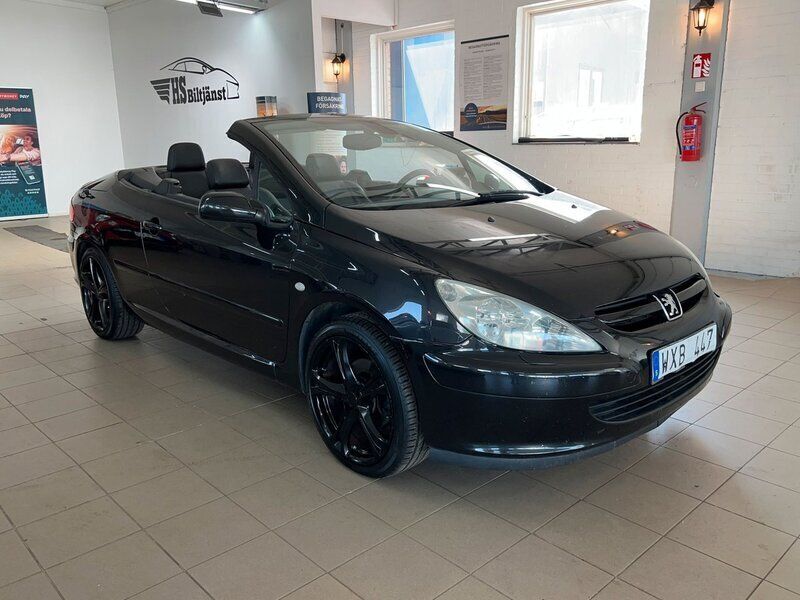 Svart Begagnad 2005 Peugeot 307 CC Cab | 29 900 kr (Marknadspris) - Bild 1/4