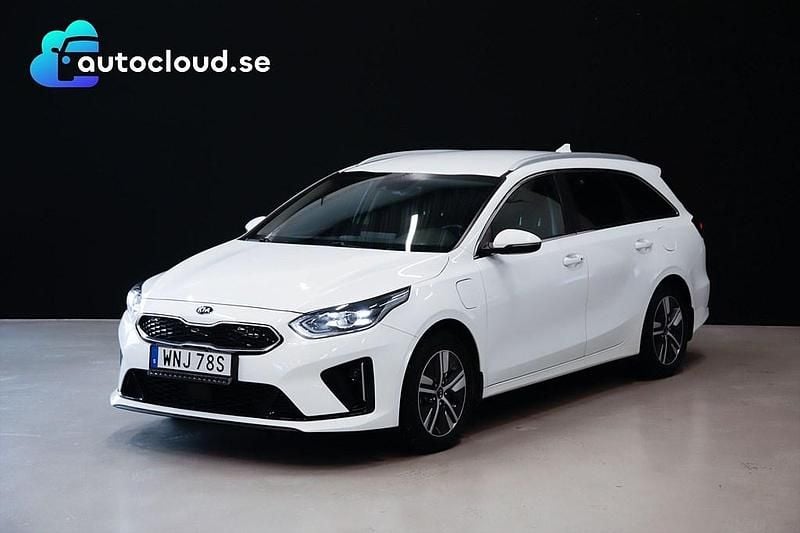 Begagnad Kia Ceed Sportswagon 2021 Vit Kombi