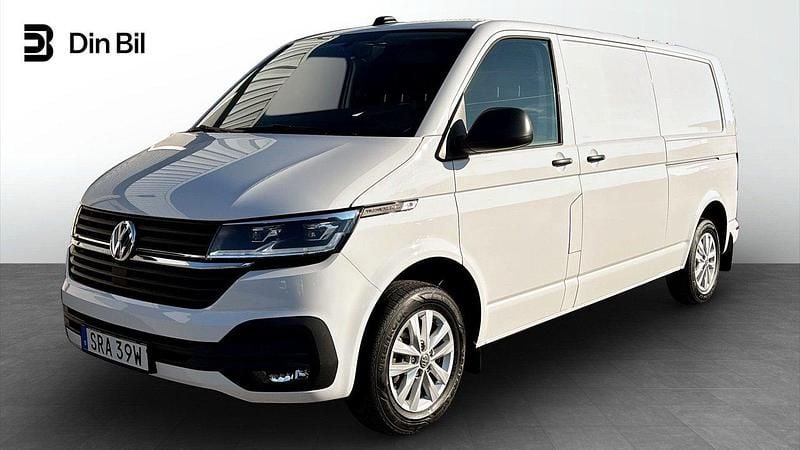 Vit (candyvit) Begagnad 2023 VW T6.1 Van | 449 000 kr (Superpris) - Bild 1/4