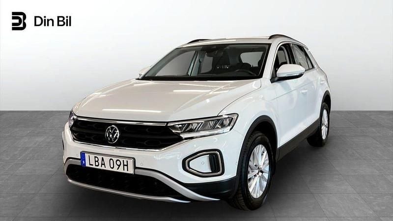 Vit Begagnad 2022 VW T-Roc Life SUV | 219 900 kr (Marknadspris) - Bild 1/4