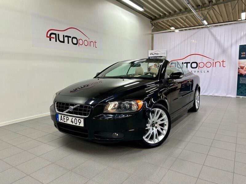 Svart Begagnad 2007 Volvo C70 Summum Cab | 119 000 kr (Marknadspris) - Bild 1/1