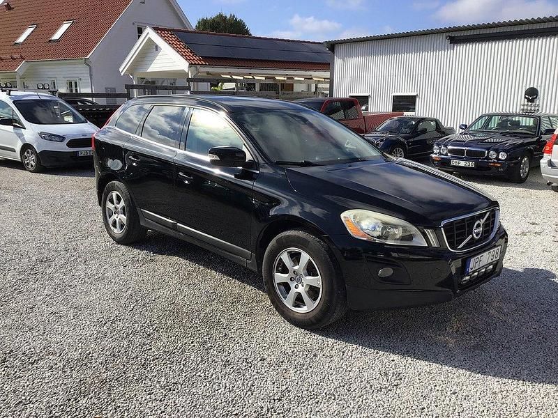 Svart Begagnad 2009 Volvo XC60 Momentum SUV | 79 000 kr (Marknadspris) - Bild 1/4