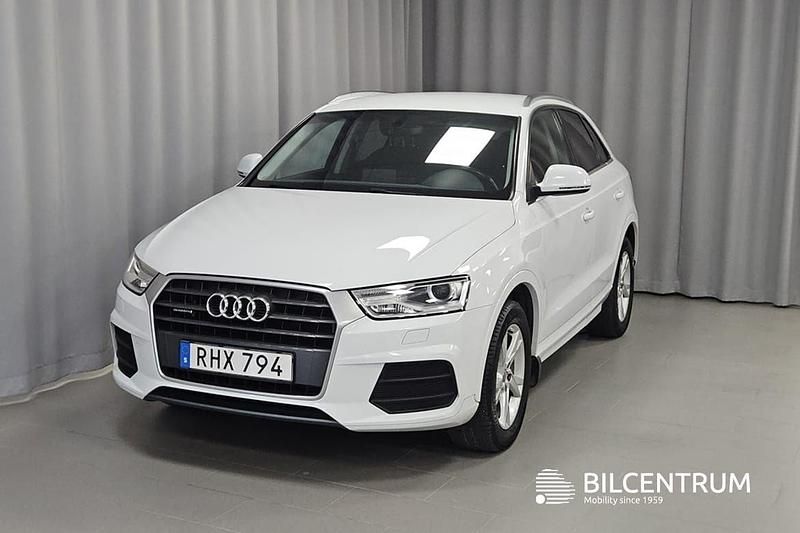 Vit Begagnad 2017 Audi Q3 Design SUV | 204 900 kr (Lite dyr) - Bild 1/4