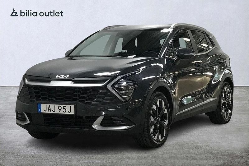 Grå Begagnad 2023 Kia Sportage 2 SUV | 359 900 kr (Marknadspris) - Bild 1/4