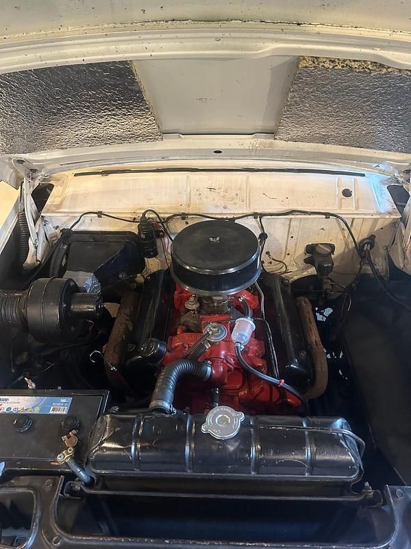 Begagnad Ford Fairlane 165 HK (121 kW) 1955 Blå/vit Sedan