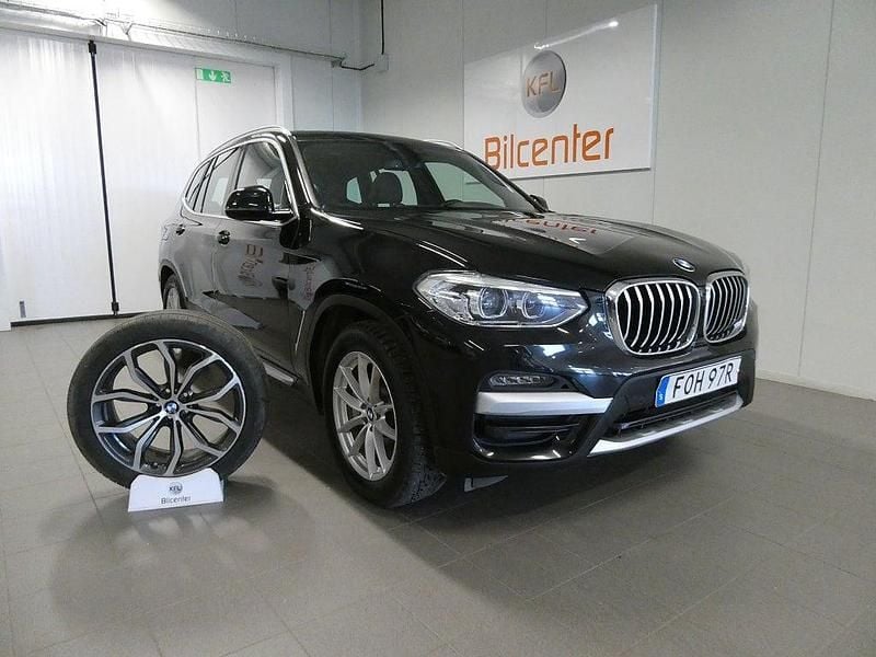 Svart Begagnad 2020 BMW X3 SUV | 349 900 kr (Bra pris) - Bild 1/3