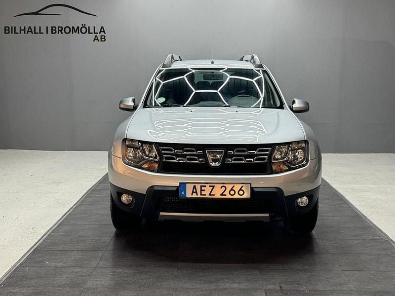 Silver Begagnad 2016 Dacia Duster SUV | 79 900 kr (Marknadspris) - Bild 1/4
