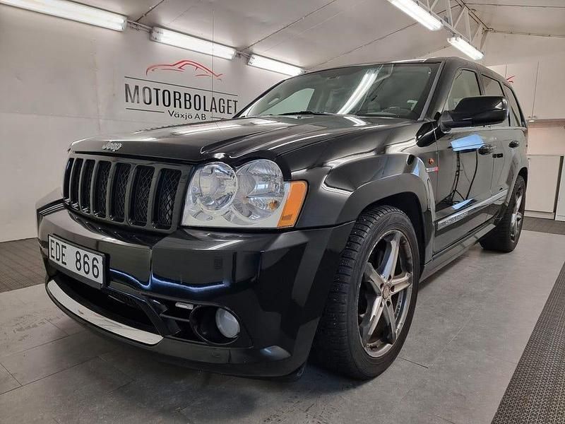 Flerfärgad Begagnad 2006 Jeep Grand Cherokee SRT8 SUV | 139 500 kr - Bild 1/4