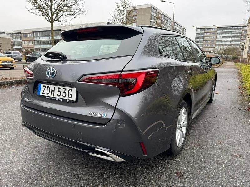 Begagnad Toyota Corolla 140 HK (102 kW) 2023 Se bild Kombi