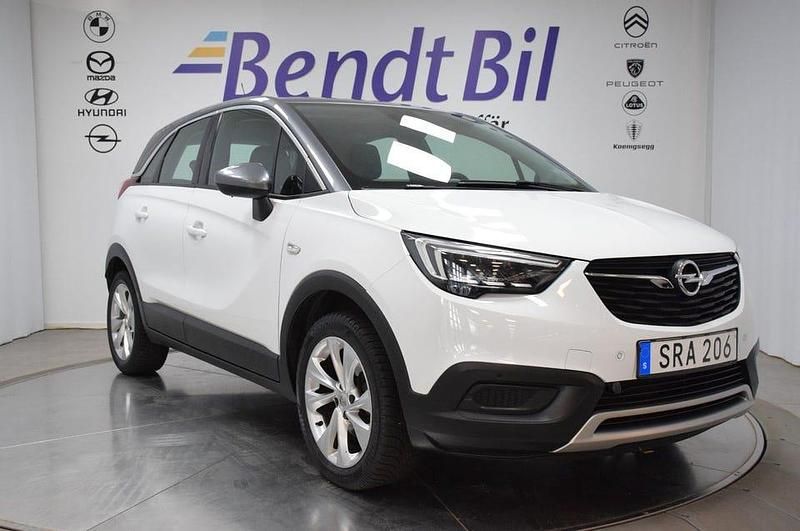 Vit Begagnad 2018 Opel Crossland X Dynamic SUV | 149 500 kr (Marknadspris) - Bild 1/4