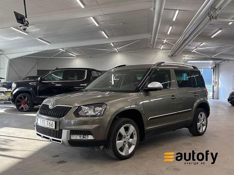 Grön Begagnad 2015 Skoda Yeti Outdoor SUV | 159 900 kr (Bra pris) - Bild 1/4
