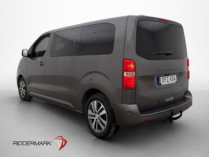 Begagnad Peugeot Traveller 177 HK (130 kW) 2016 Mörkgrå Minibuss