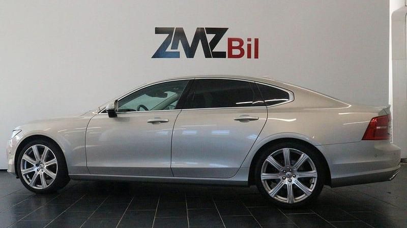 Begagnad Volvo S90 200 HK (147 kW) 2017 Ljusbrun (brun) Sedan