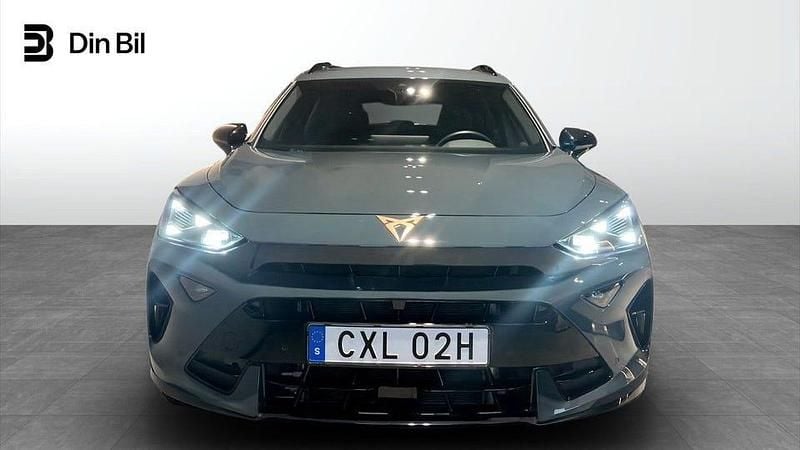 Begagnad Cupra Formentor 150 HK (110 kW) 2024 Blå (midnight black metallic) SUV