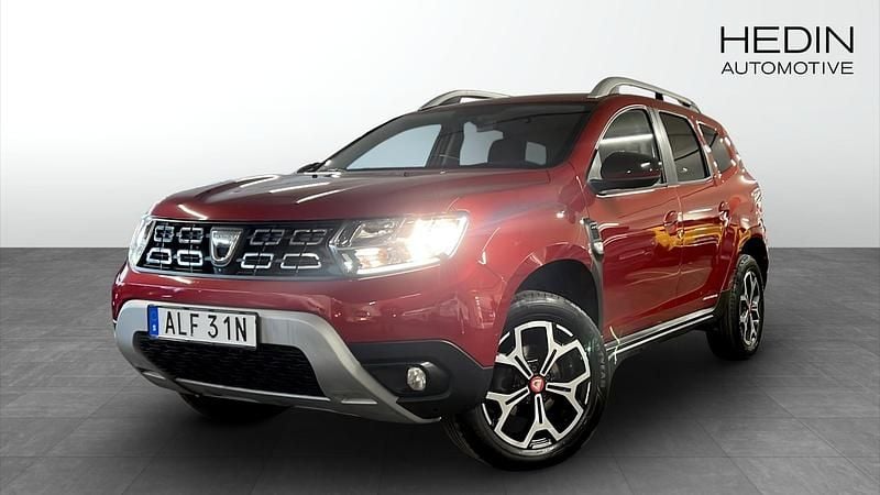 Mörkröd (red) Begagnad 2019 Dacia Duster Kombi | 134 900 kr (Marknadspris) - Bild 1/4