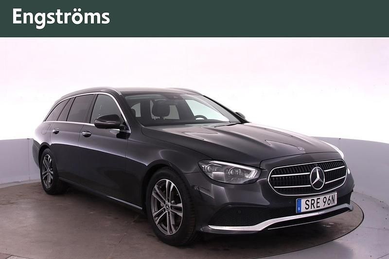 Grå Begagnad 2020 Mercedes E220 Kombi | 339 000 kr (Bra pris) - Bild 1/4