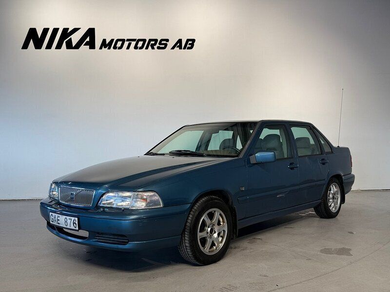 Blå Begagnad 1998 Volvo S70 Sedan | 13 900 kr (Marknadspris) - Bild 1/4