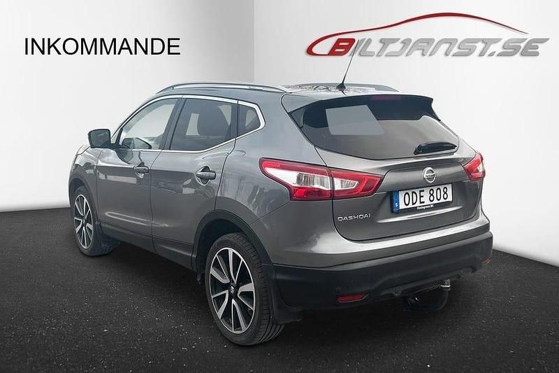 Begagnad Nissan Qashqai 132 HK (97 kW) 2016 Grå SUV